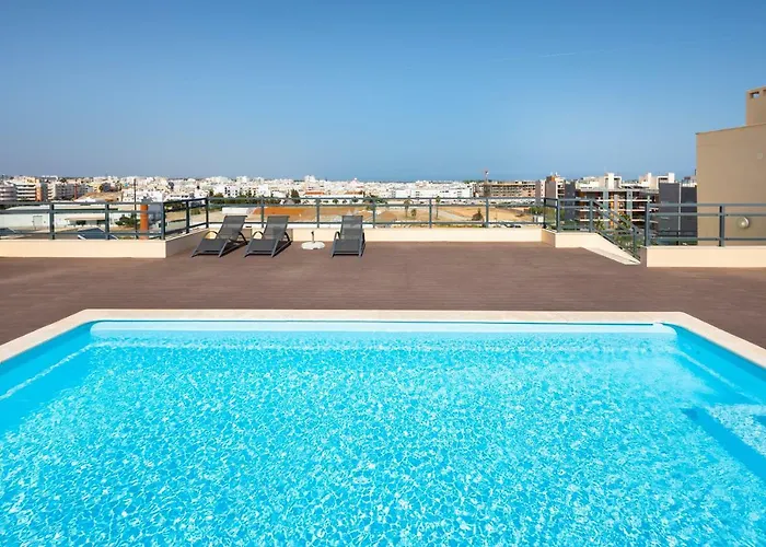 Oceanfront: Luxury Magnificent Views And Pool Appartamento Olhão